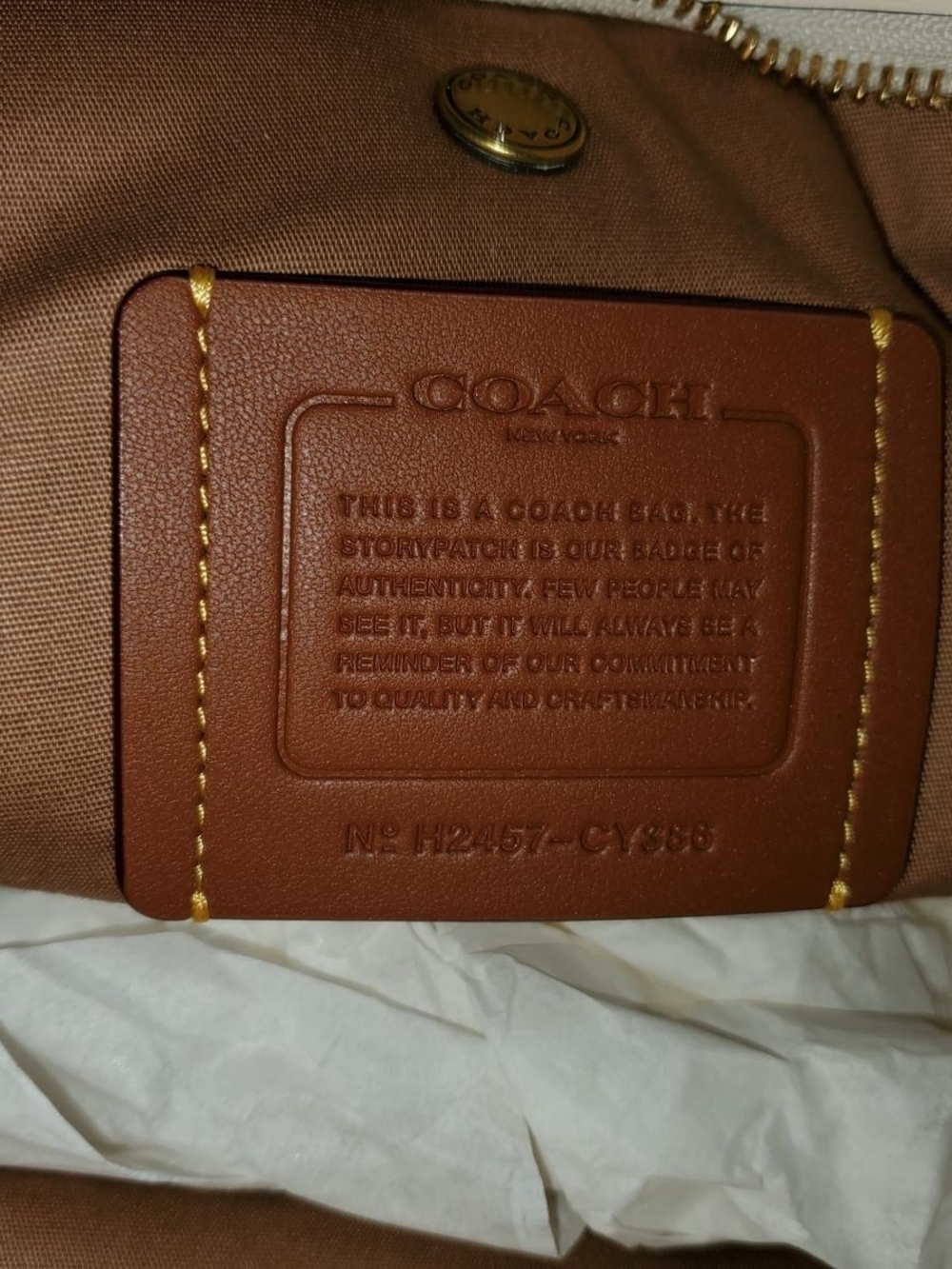 Coach Cream Shearling Tote Bag with Adjustable Strap 26 - Picture 4 of 8